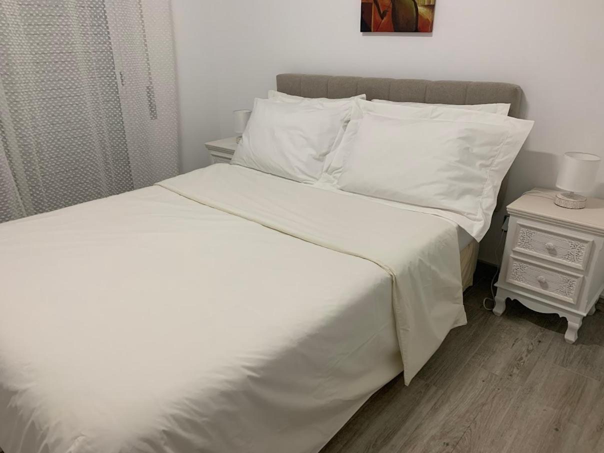 Vaumar Apartment - Pool & Beach Portimao Bagian luar foto